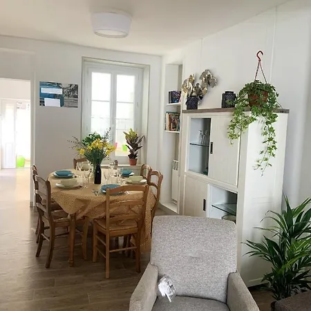 Maison De 3 Avec Wifi A Vaast La Hougue Hotel 4*